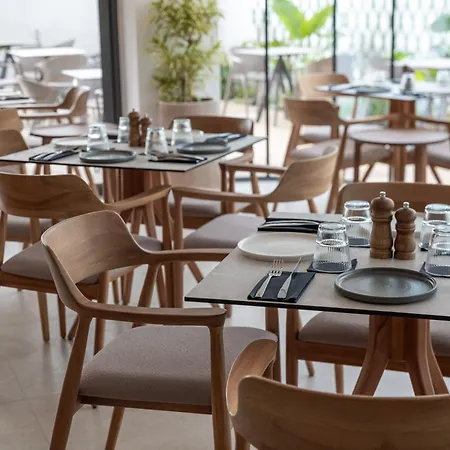 Warner Boutique Hotel-adults Only 酒店 *