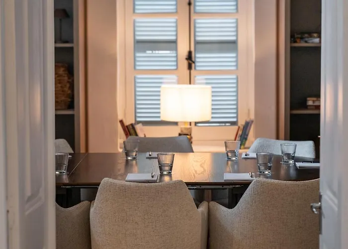 ホテル Warner Boutique Hotel-adults Only