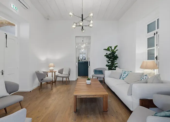 ホテル Warner Boutique Hotel-adults Only