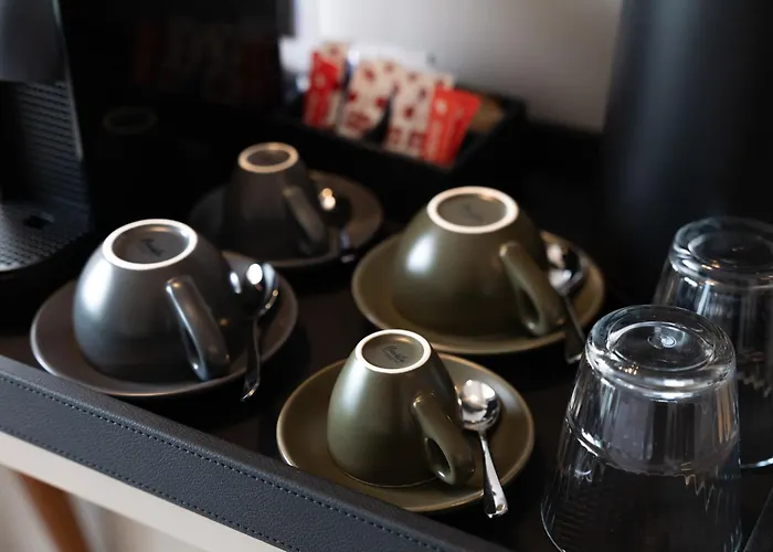 Warner Boutique Hotel-adults Only * ラルナカ